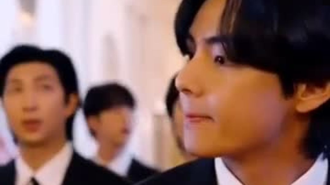 ⁣BTS Attitude Walking In White House Whatsapp Status